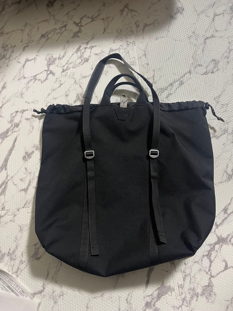 新品同様　Zattu ショルダーバック