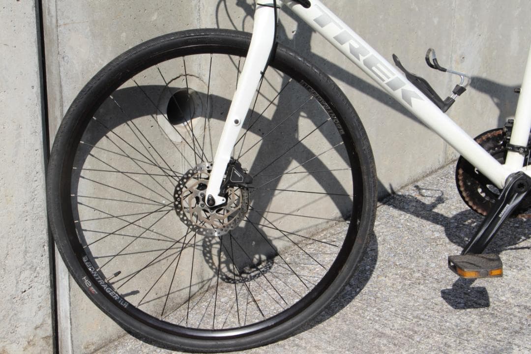 引き取り限定♪人気のTREK♪FX3♪DISC♪通勤通学やレジャーなどにどうぞ♪