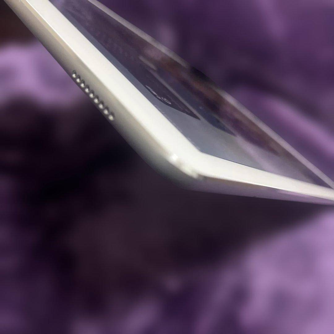 早いもの勝ち　Pad Pro 128GB 12.9インチ シルバー A1652