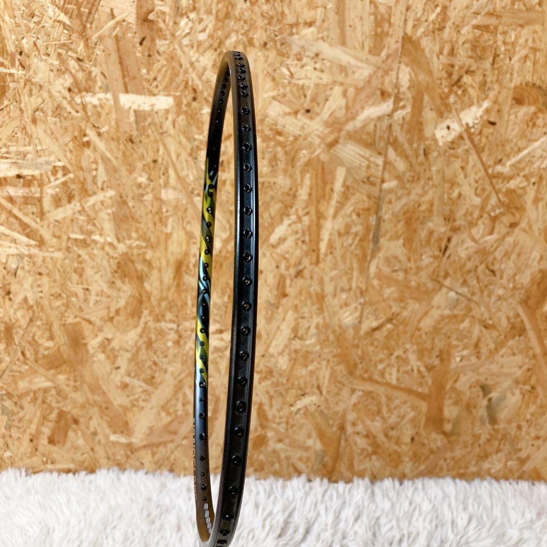 YONEX nanoflame 800 LT バトミントンラケット　5UG5