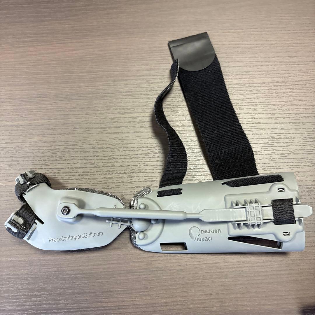 Precision Impact ゴルフスイングトレーナー