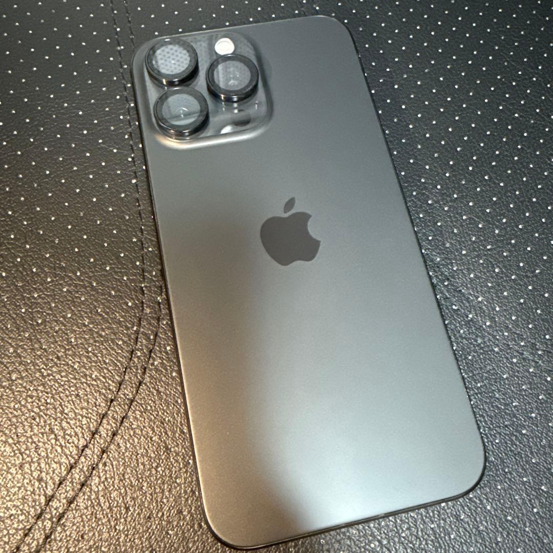 Appleケア付きiPhone15ProMAX 256G SIMフリー　BK