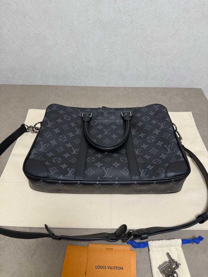 極美✨ルイヴィトン ポルト ドキュマン ヴォワヤージュ M46457 ICチップ