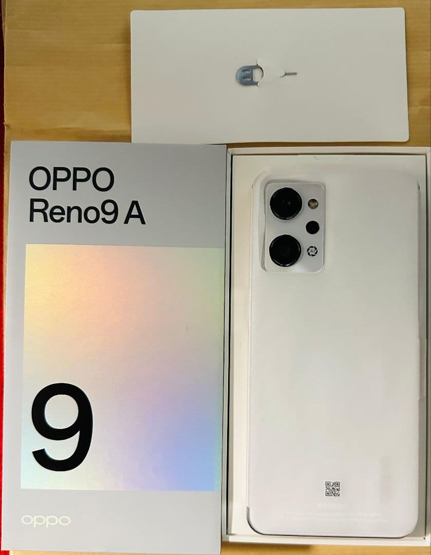 OPPO Reno9 A ホワイト 本体