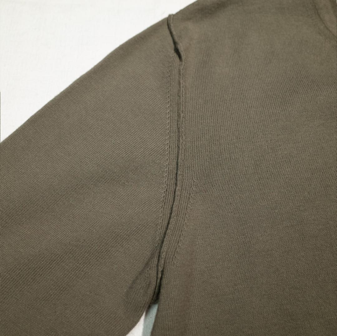 C.P. Company Vネック ニット オリーブ系 ユニセックス メンズS位