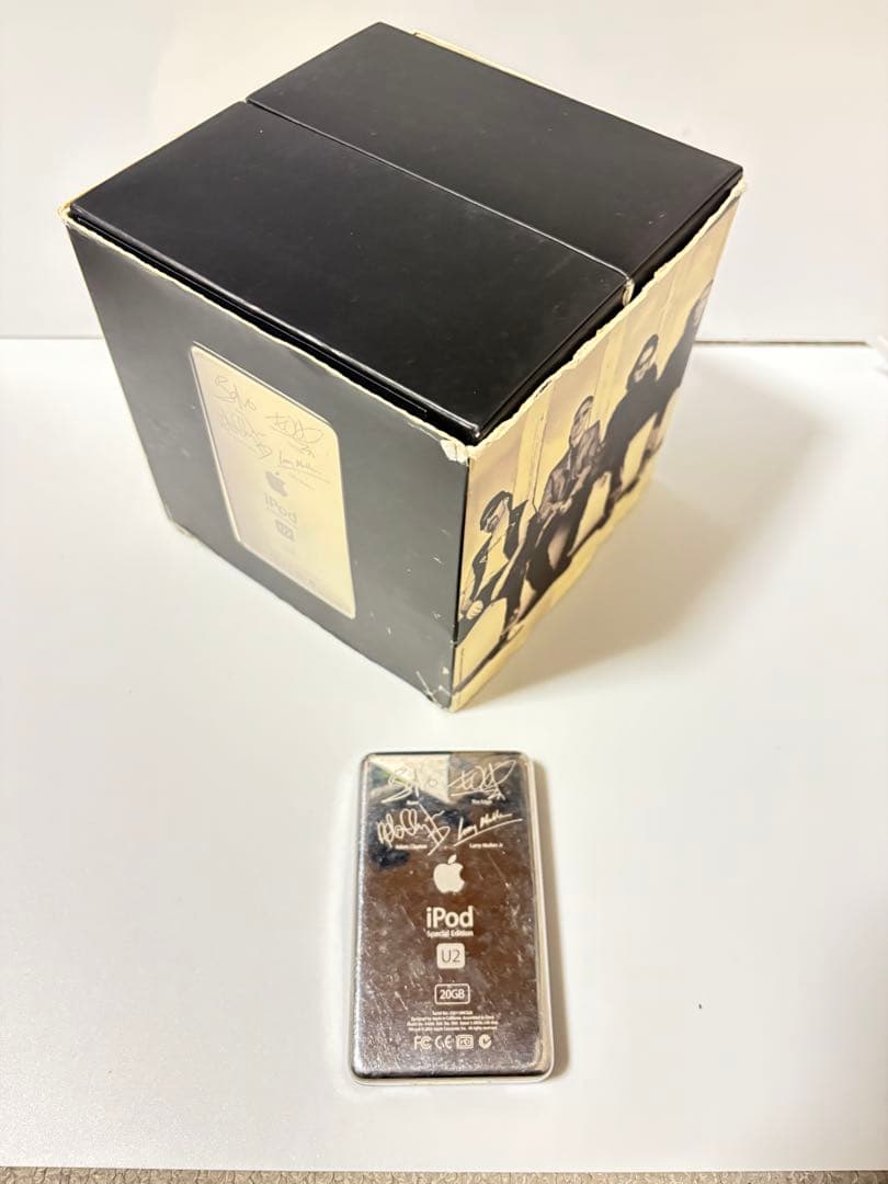 Apple iPod 第4世代 U2 Special Edition 20GB