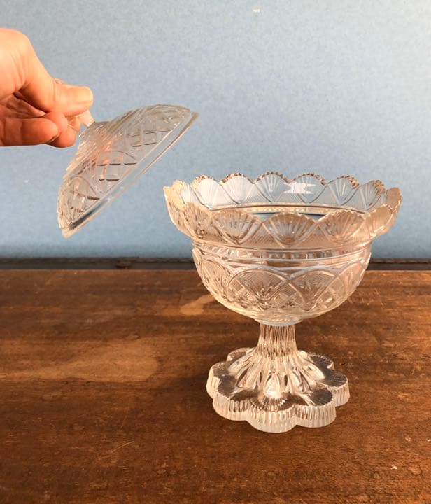 ギヤマン　江戸ガラス　蓋物　菓子器　共箱