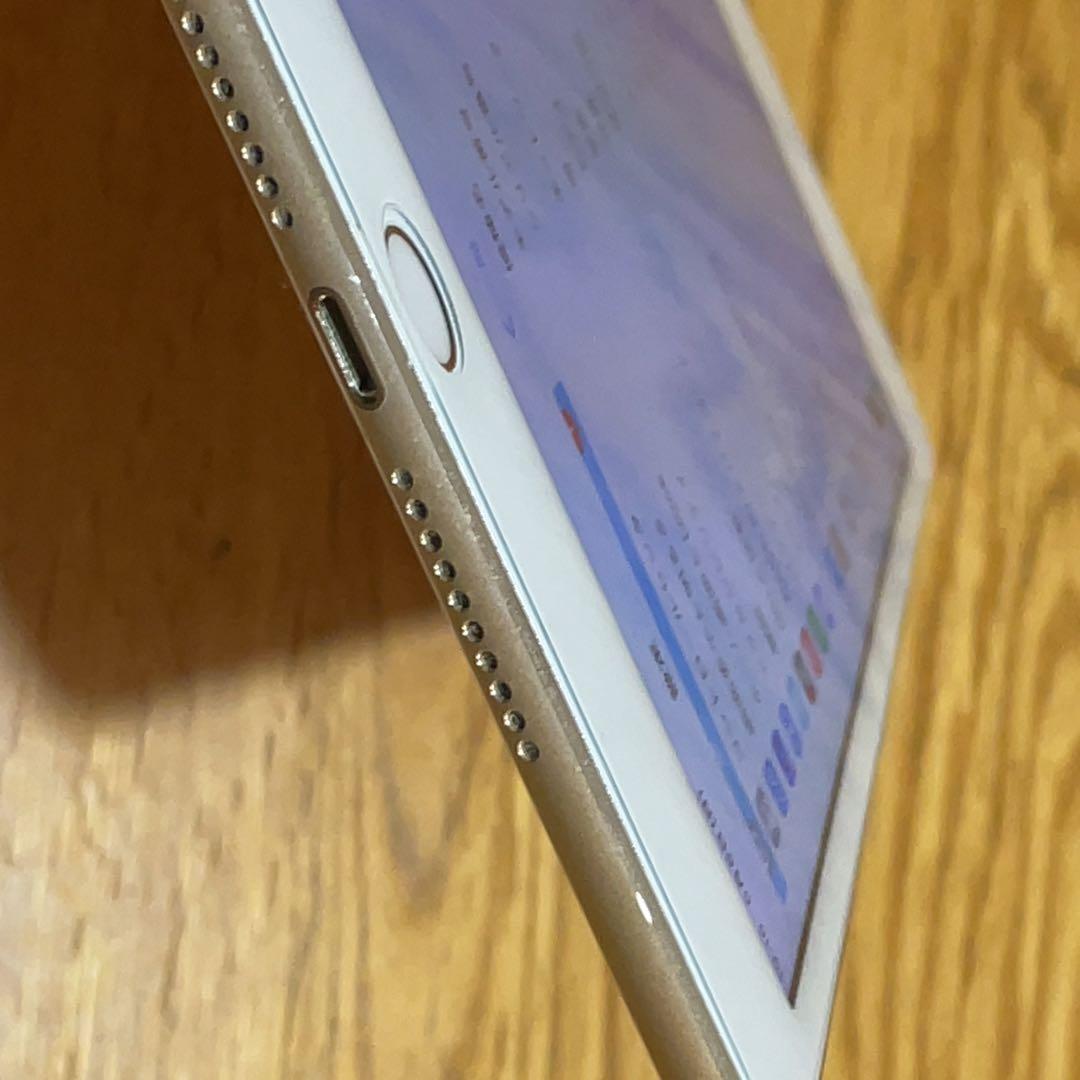 iPad mini 4 第4世代 64GB セルラーモデル