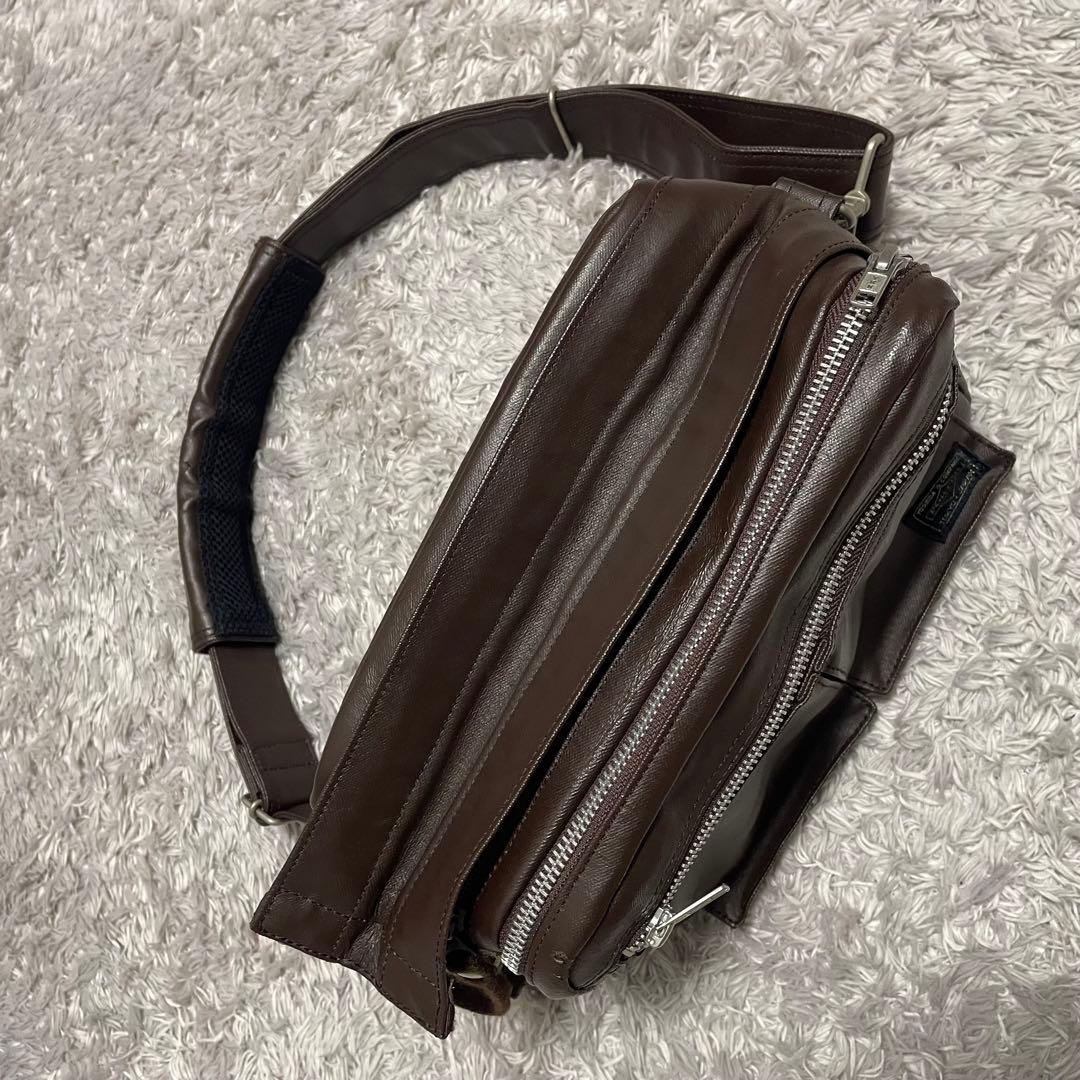 レア　ポーター ショルダーバッグ フリースタイル 2層 大容量 カメラバッグ