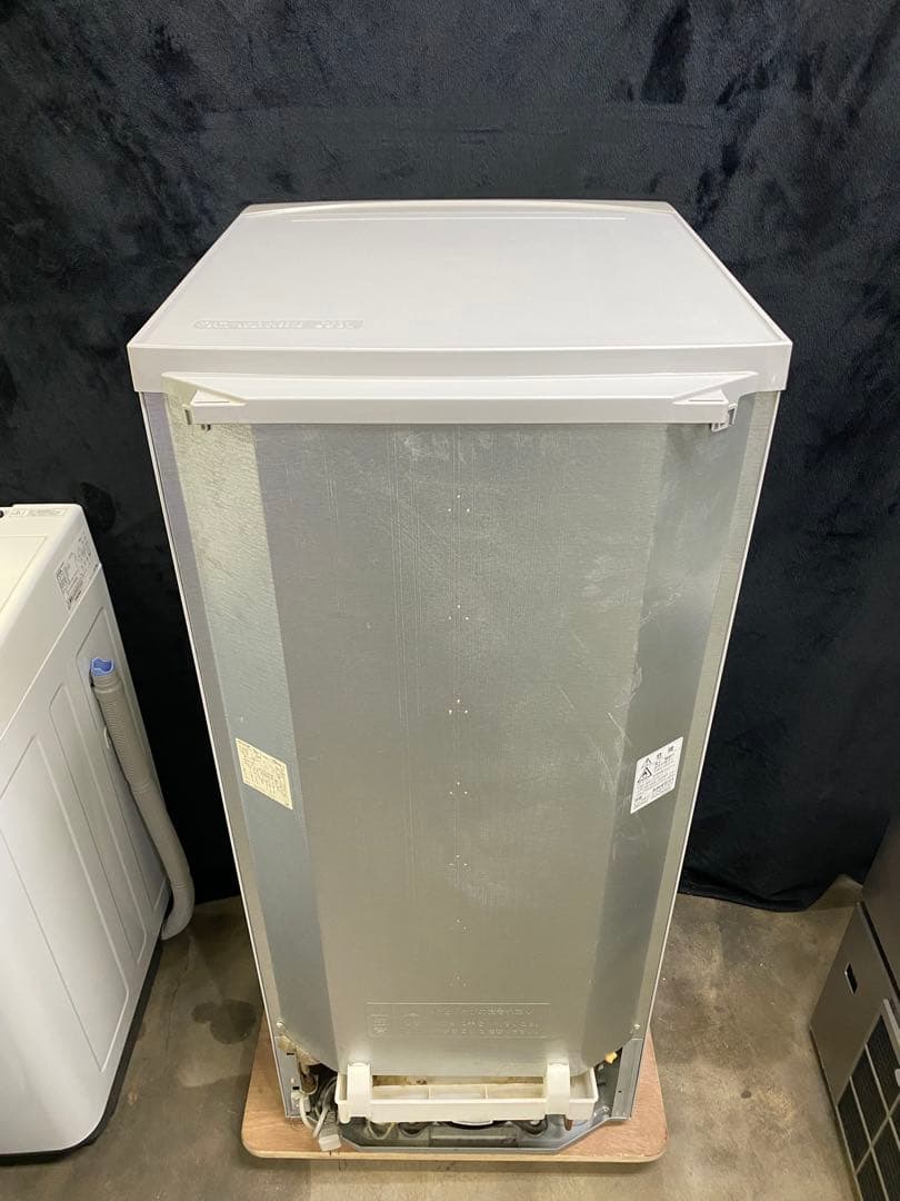 SHARPノンフロン冷凍冷蔵庫137L2014年製SJ-14Y-S除菌・清掃済み