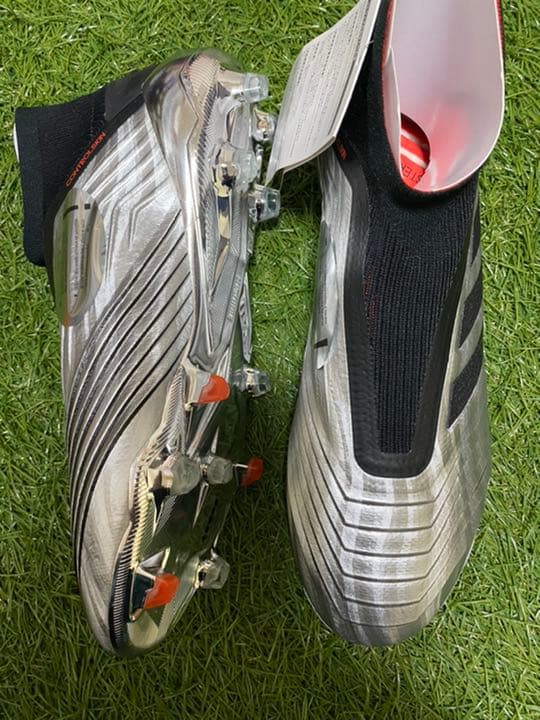 シューズ ADIDAS PREDATOR 19+