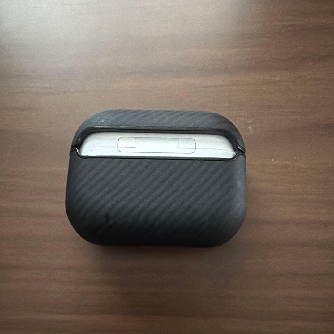 AirPods pro 2 ブラックカーボンファイバーケース入り