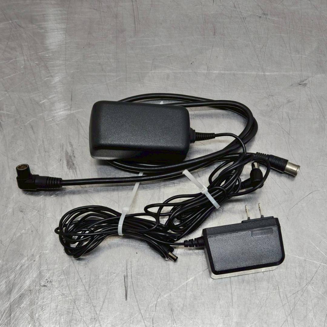 パナソニック プライベートビエラ ポータブルテレビ UN-19F11D 24年