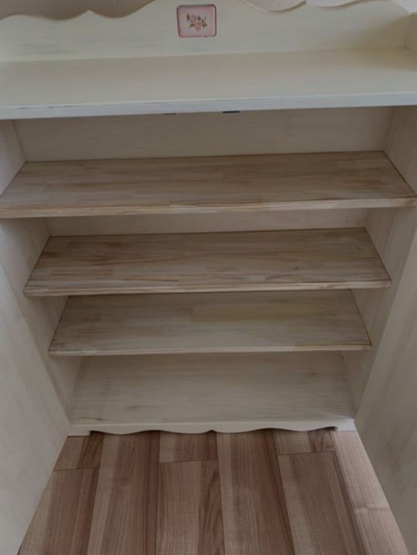 イマン、ダイアナローズ、白家具、カントリー家具フレンチカントリー家具キャビネット