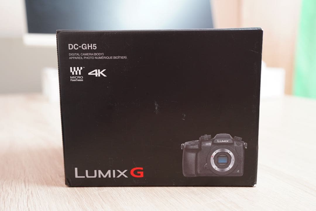 LUMIX GH5 ミラーレスカメラ 本体　箱あり