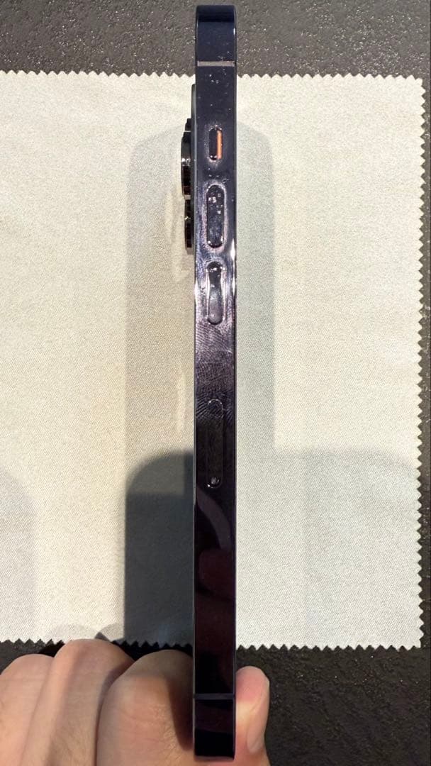 iPhone 14 pro 512GB + TORRASケース