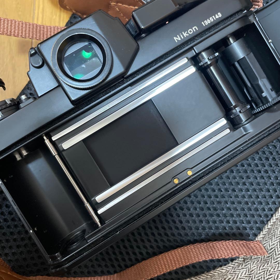 緊急処分/未使用に近いnikon f3, zeiss planar1.4/50