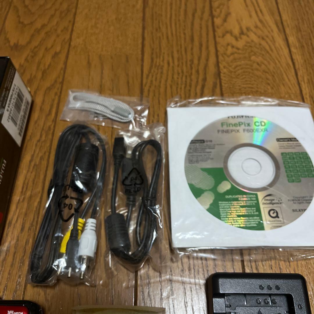 デジカメ⭐︎FUJIFILM⭐︎FINEPIX600