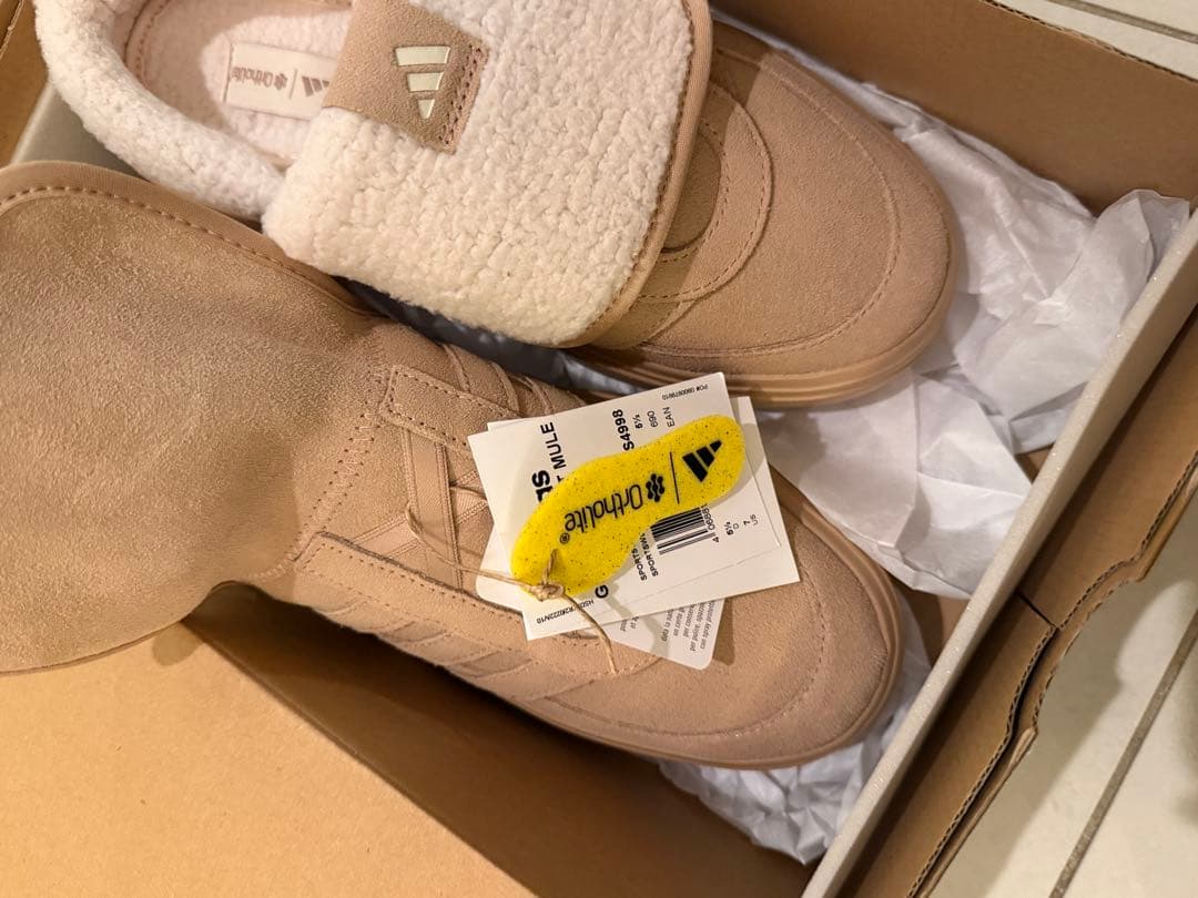 【韓国限定】adidasグランドコートミュール 24cm Warm Sand