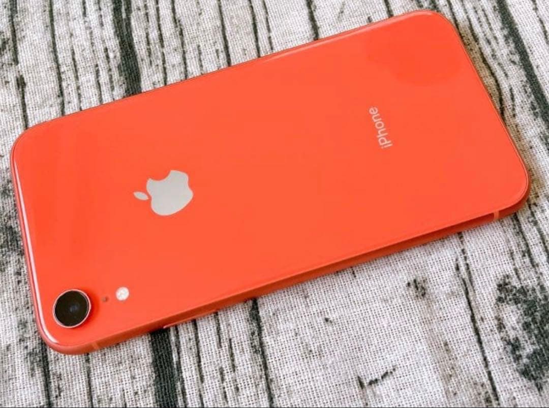 kyaさま専用　iPhone XR コーラル 64GB SIMフリー