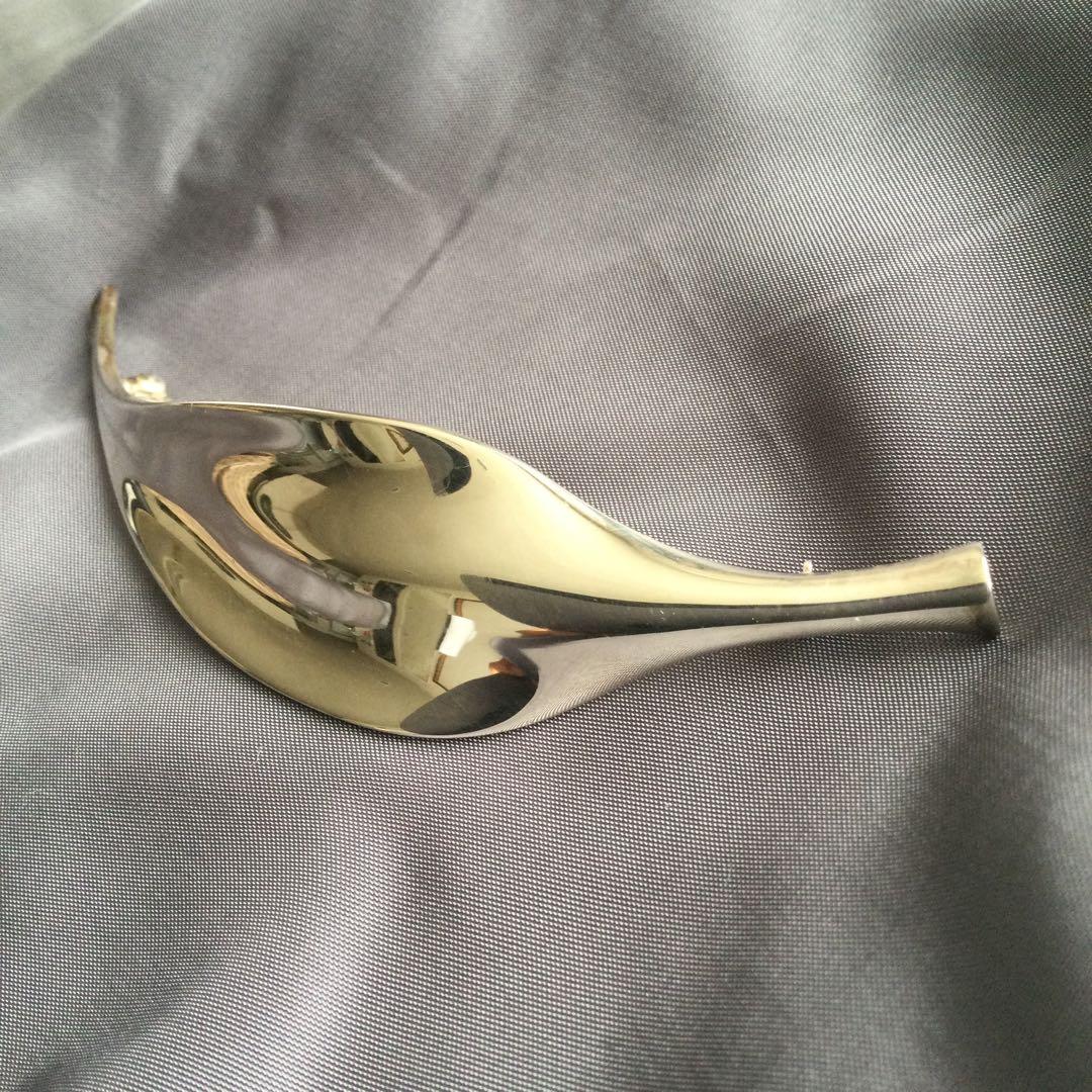 「ジョージ・ジャンセン」リーフブローチ