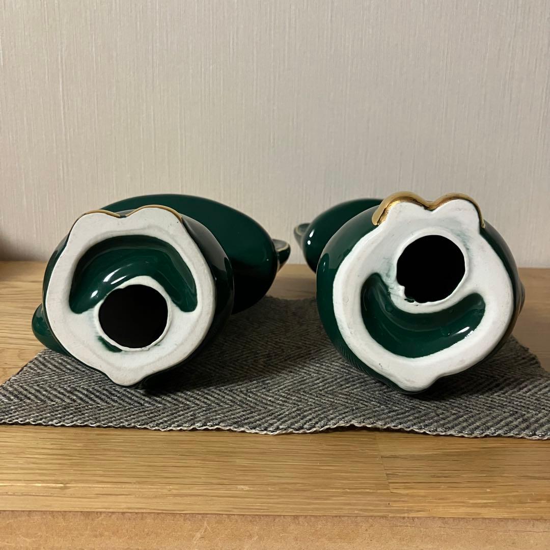 陶器製　猫　ネコ　ペア　グリーン　置物