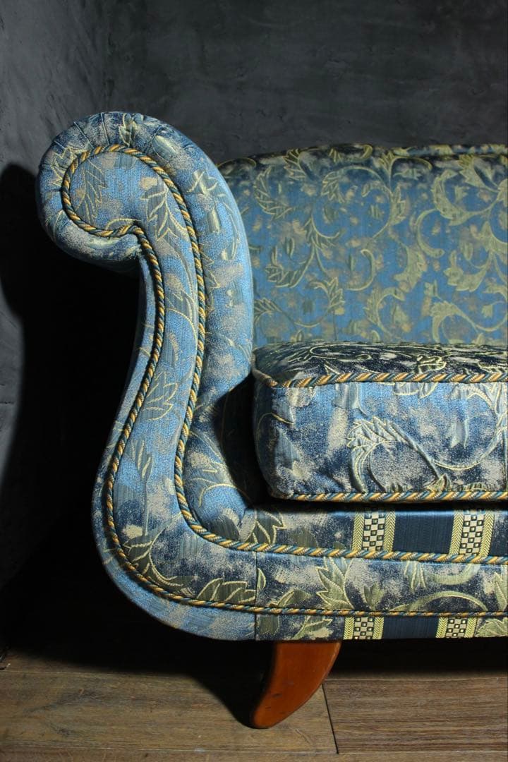 首都圏送無料〜イタリア バロック 伝統芸術デザイン60万 輸入ソファ クラシック