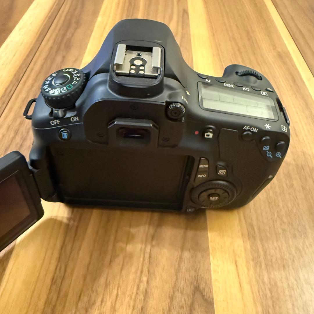 Canon EOS 60D デジタル一眼レフ