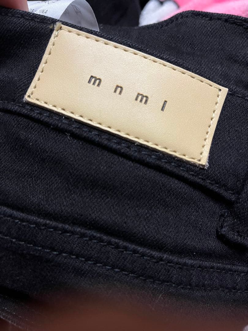 mnml ブラック 32インチ