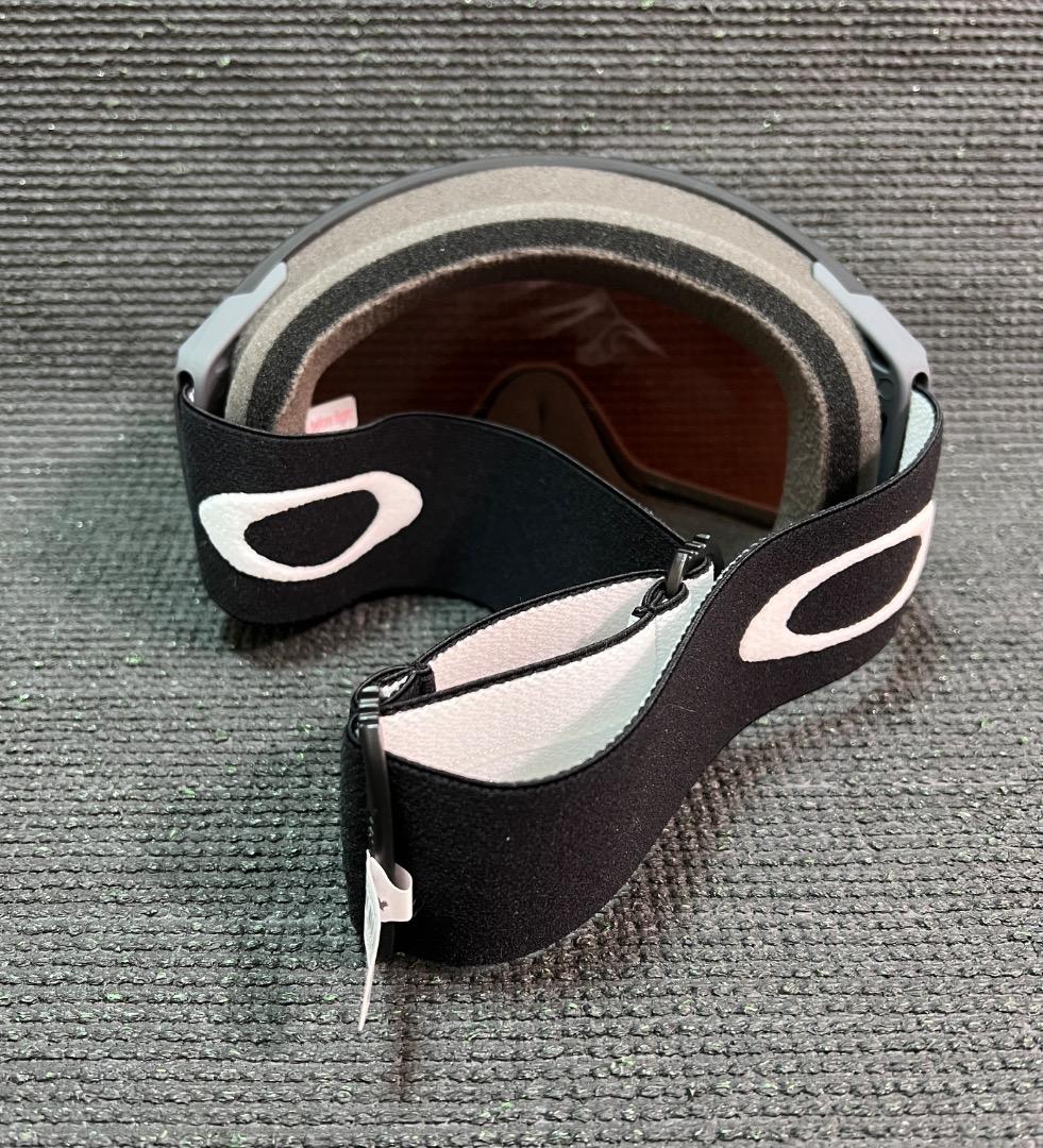 OAKLEY　FLIGHT TRACKER L【710406】新品正規品