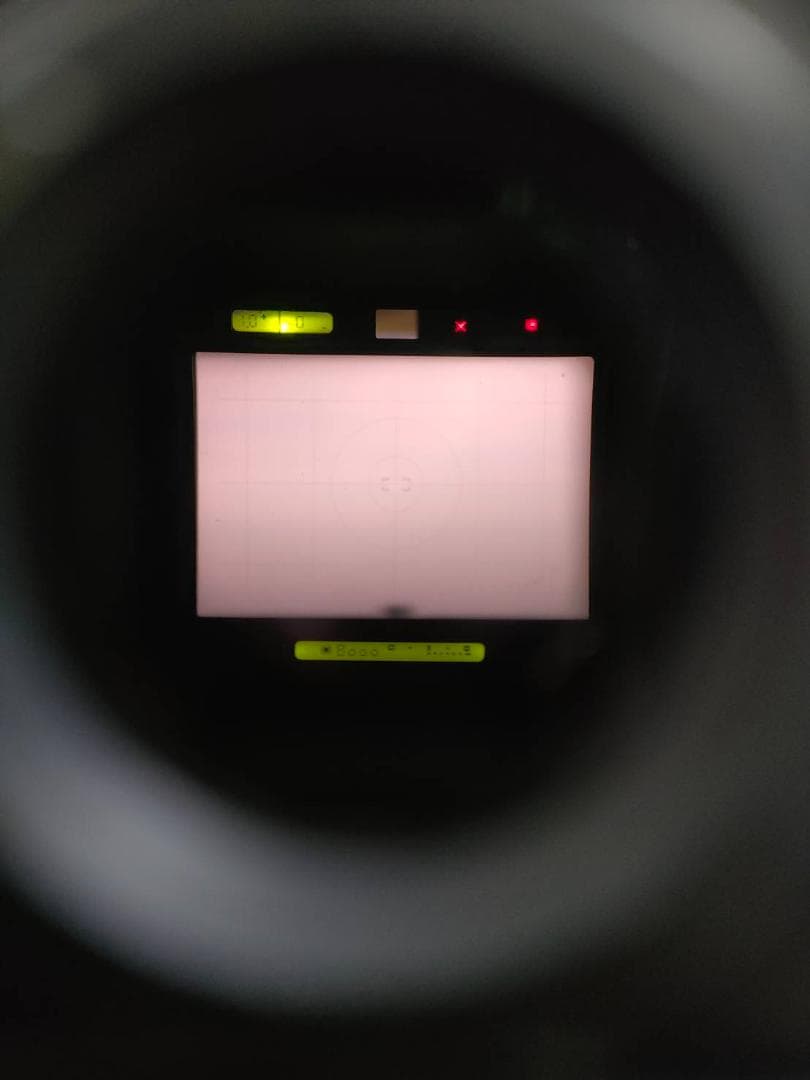 美品 NIKON ニコン F4　説明書付 フィルムカメラ B390