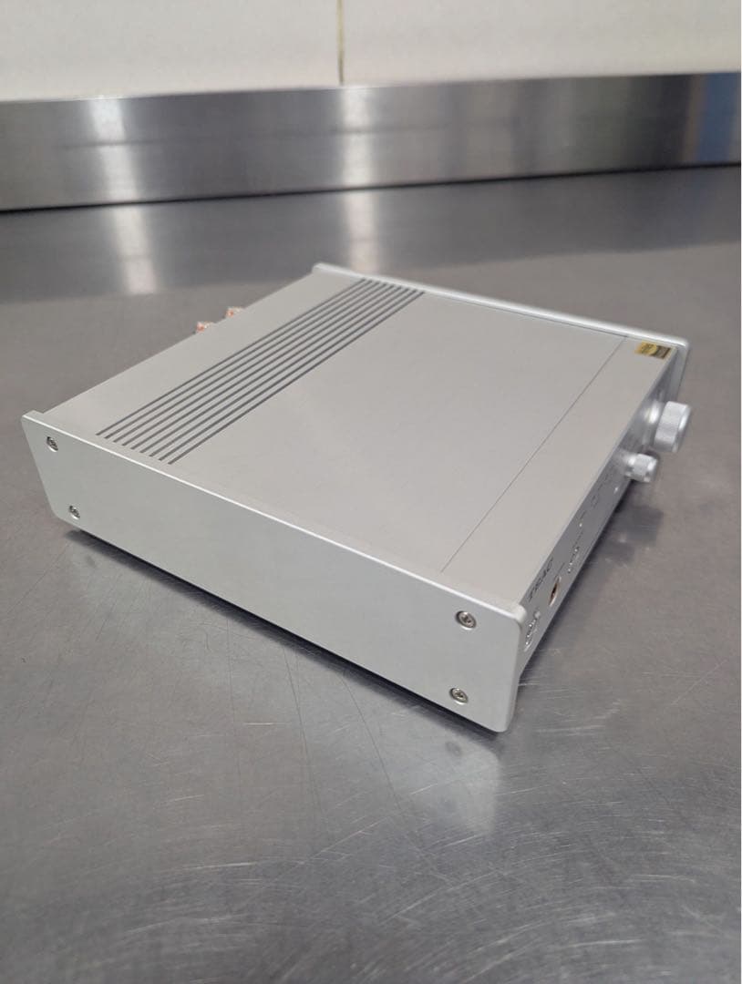 TEAC AI-303 2022年製 シルバー