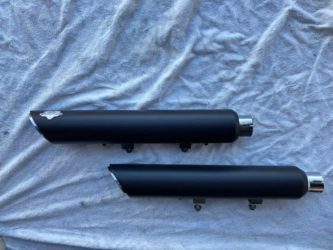 ハーレーダビッドソン883　バンス＆ハインズ　マフラー中古