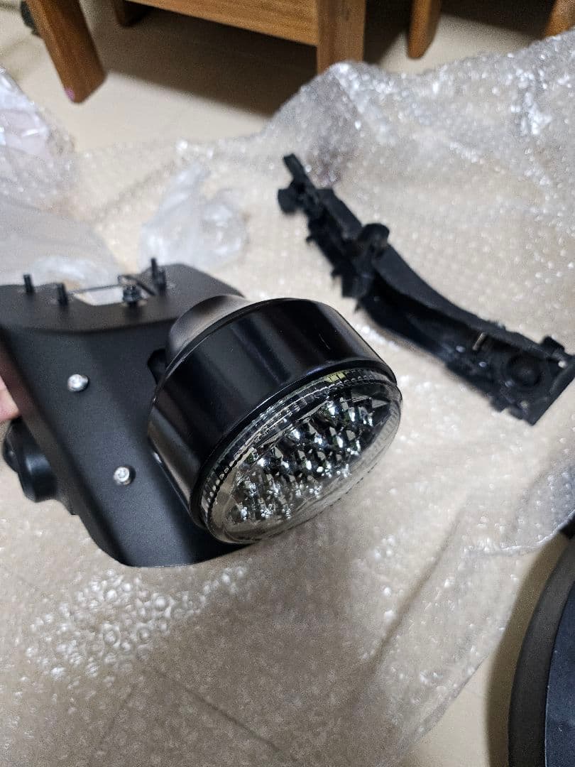 XSR900　RN46J　純正リヤフェンダー　テールライト付き