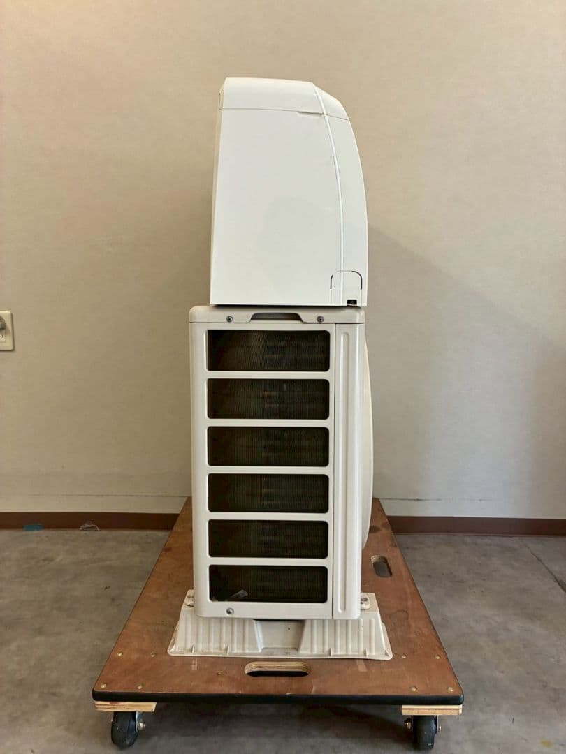 ◯1911 東芝【RAS-H401R (W)】2021年 14畳 エアコン 中古