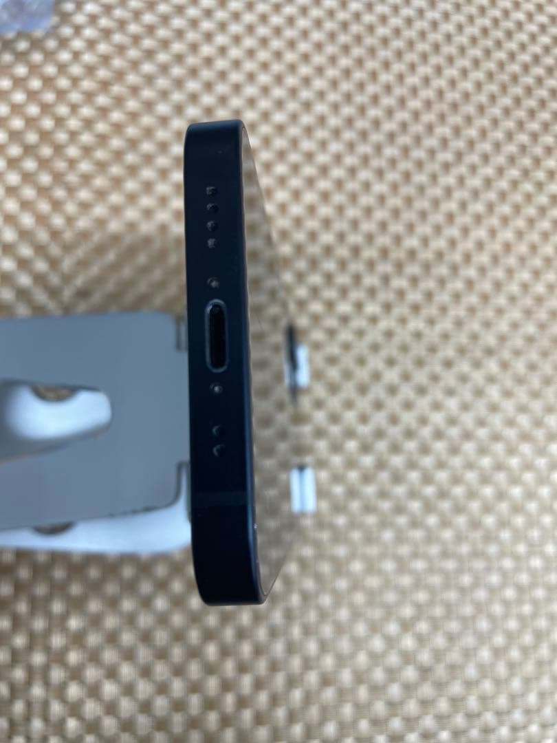 iPhone 12 mini 64 GBブラックSIMフリー【2560】