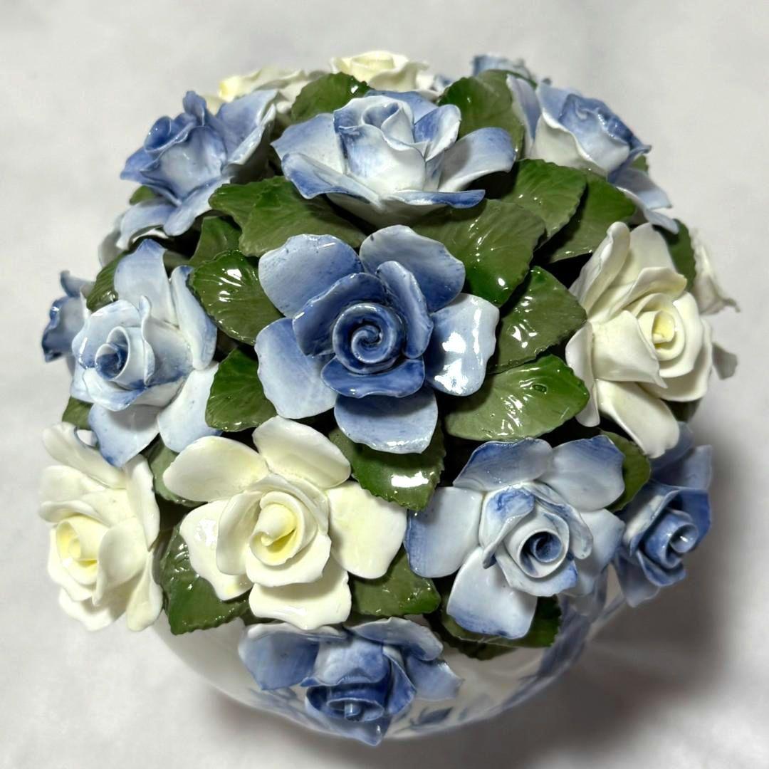 美品☆エインズレイ エリザベスローズ ブルー カスケードボール ラージ バラ