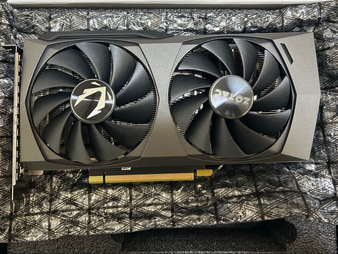 グラフィックボード・グラボ・ビデオカード ZOTAC GeForce RTX 3060 Ti Twin Edge OC
