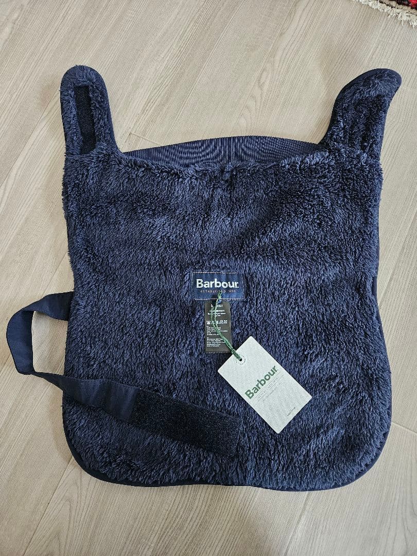 Barbour キルティング犬服 赤・紺