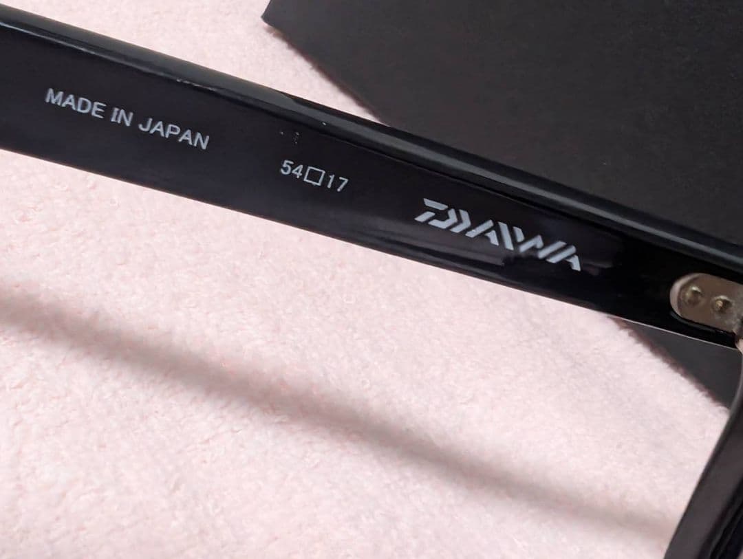 ダイワ偏光サングラス タレックス017 トゥルービュー ブルーレンズ