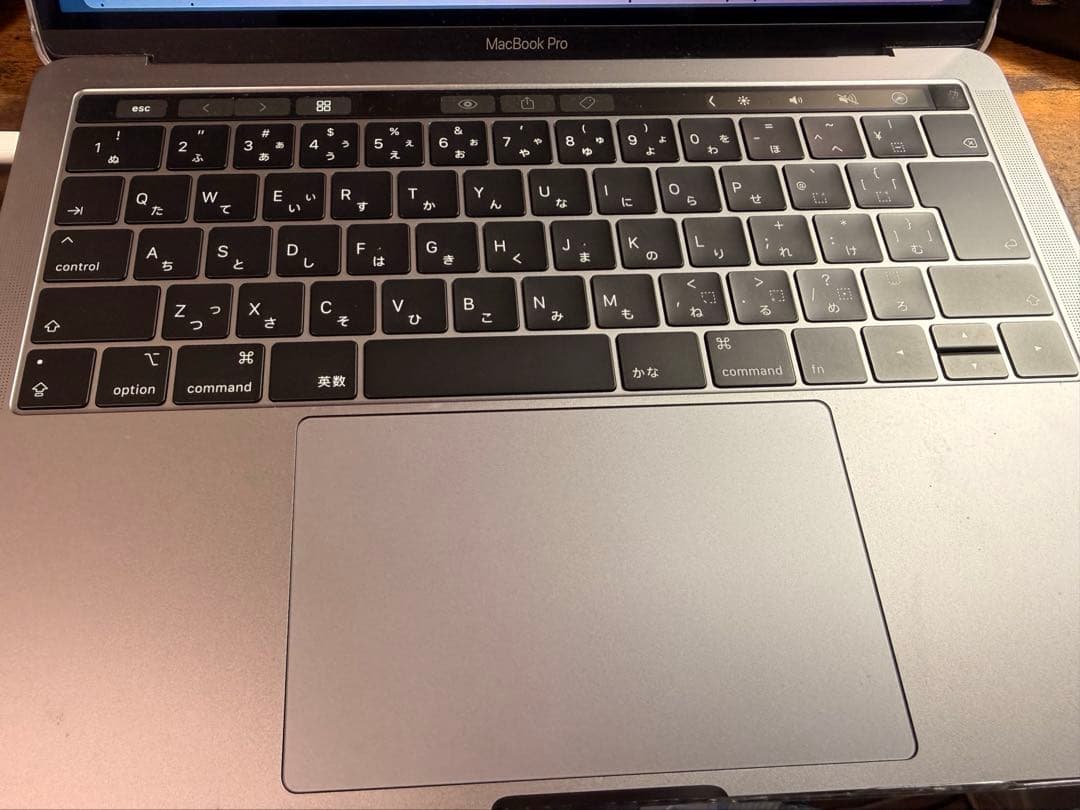 【極美品・電池25回】MacBook Pro 13 2019 8GB/128GB