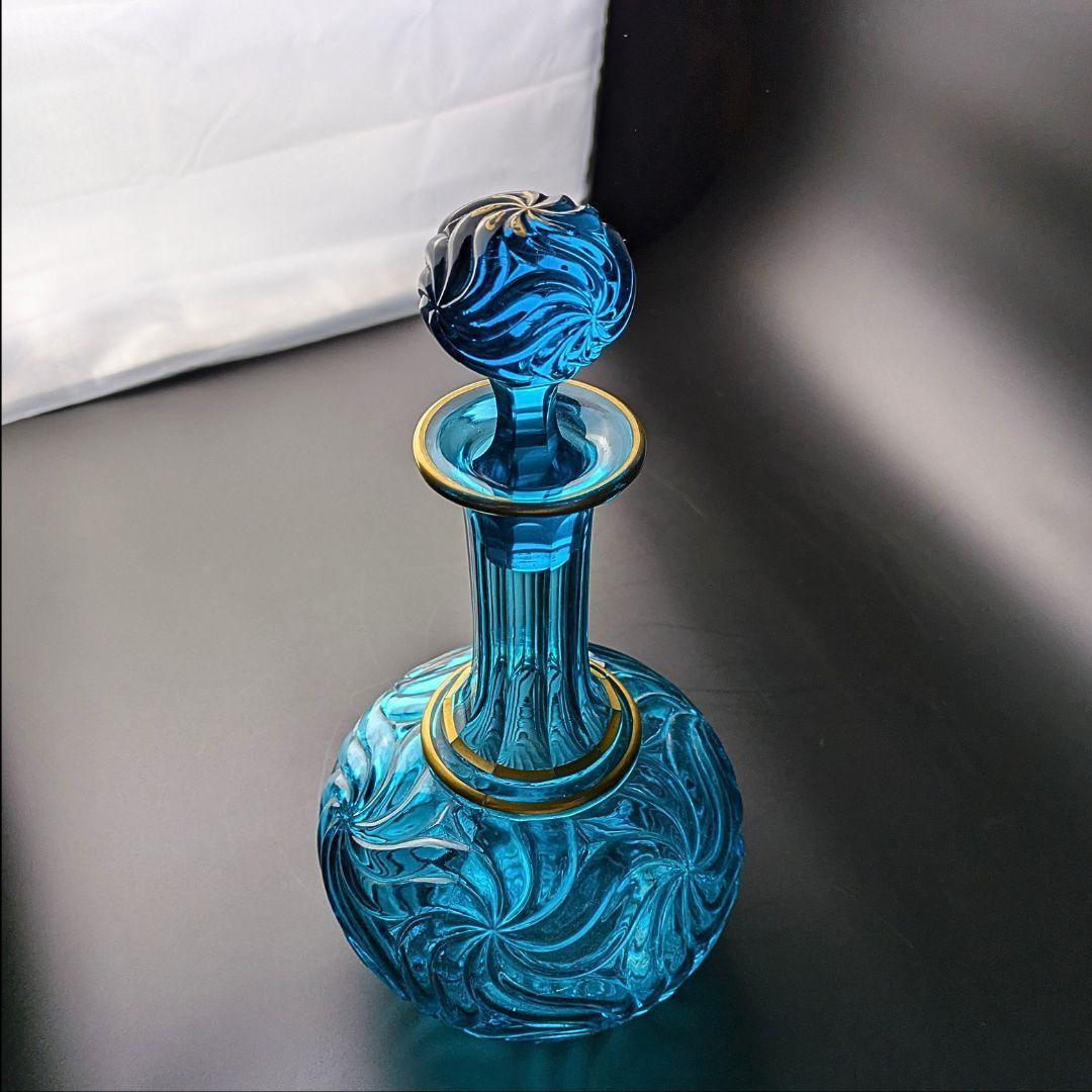 心奪われる鮮烈さ★オールドバカラ ロザース 26㎝カラフェ 金彩 ブルー