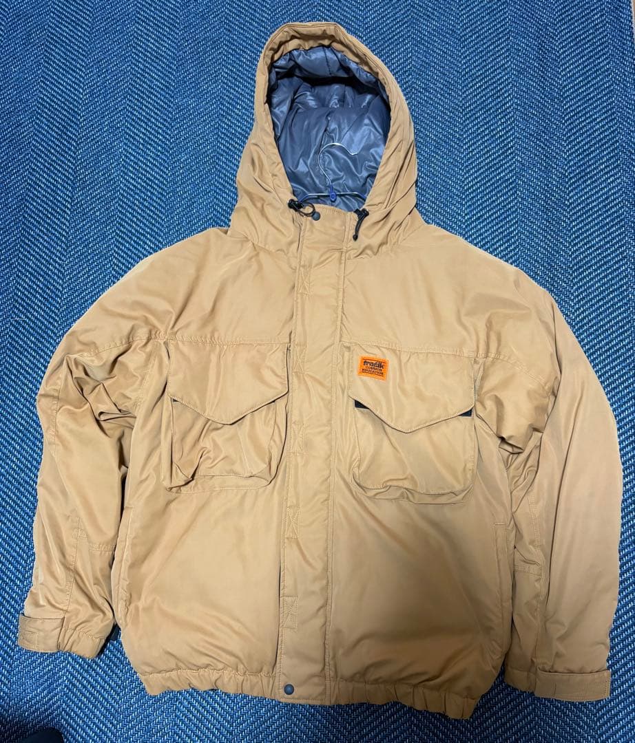 コモンエデュケーションSTROLL F/Z PRIMALOFT JACKET