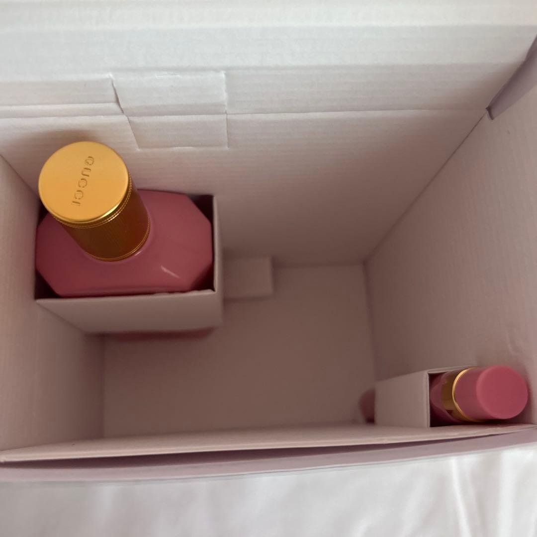 グッチ フローラ ゴージャス ガーデニア オードパルファムトラベルリテール限定品