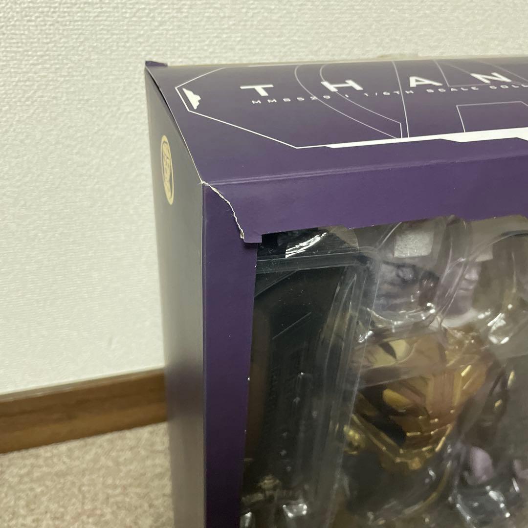 【美品】 アベンジャーズ　エンドゲーム　サノス　ホットトイズ