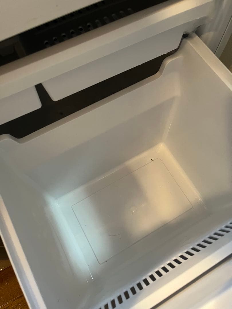 AQUA アクア　冷蔵庫　AQR-E13G