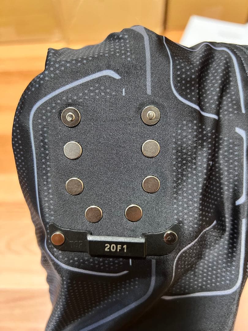 aSAKAWA SIXPADパワースーツトップ正規品　レディースSサイズ