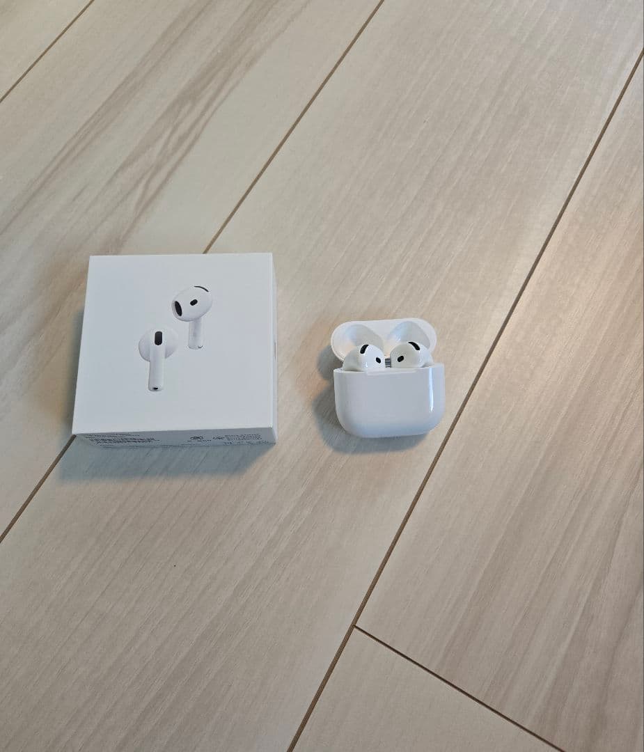 [美品]AirPods 4 ノイズキャンセリング(ケース付)※おまけ有り