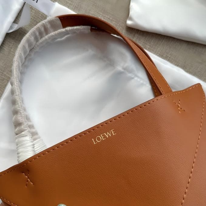 puzzle パズルフォルド トート （シャイニーカーフ）ショルダーバッグ