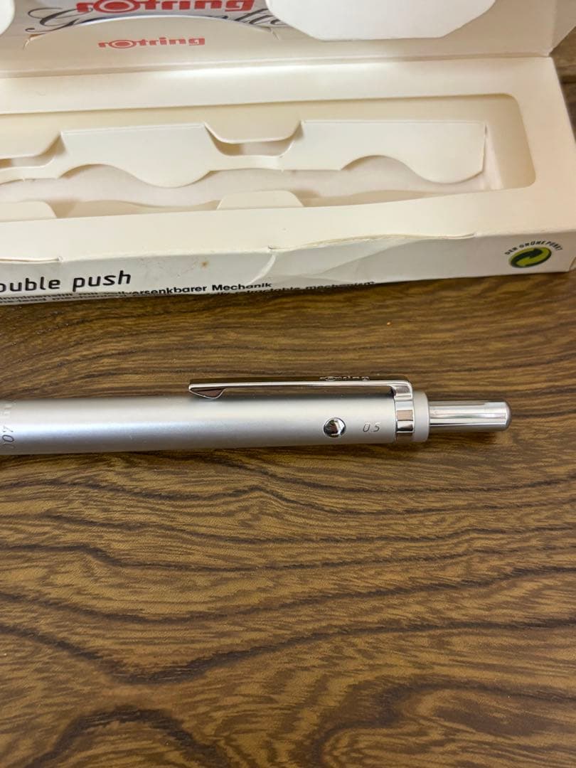 新品未使用 ロットリング400 ボールペン 箱付き